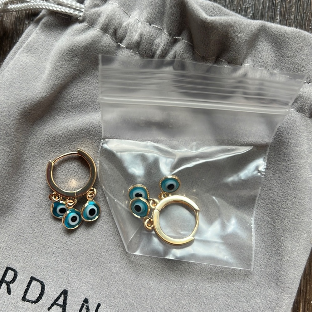 Jordan Road Eye Earrings